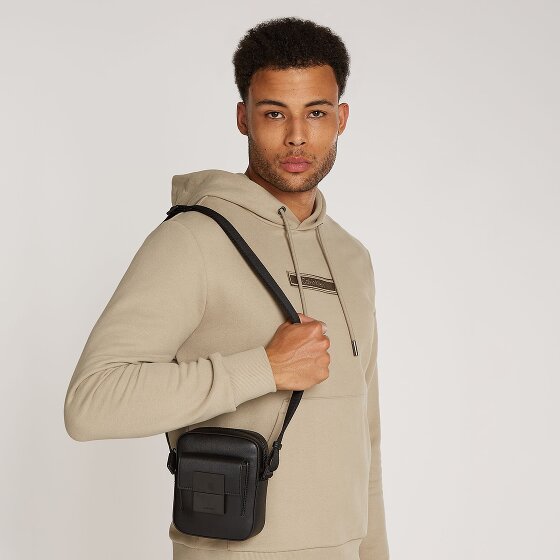 Calvin Klein Iconic Plaque Mini Torba Torba na ramię 13 cm