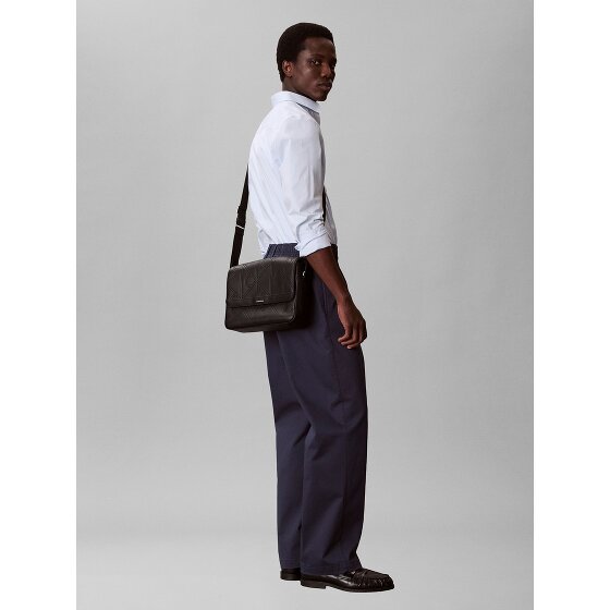 Calvin Klein Embossed Posłaniec 30 cm