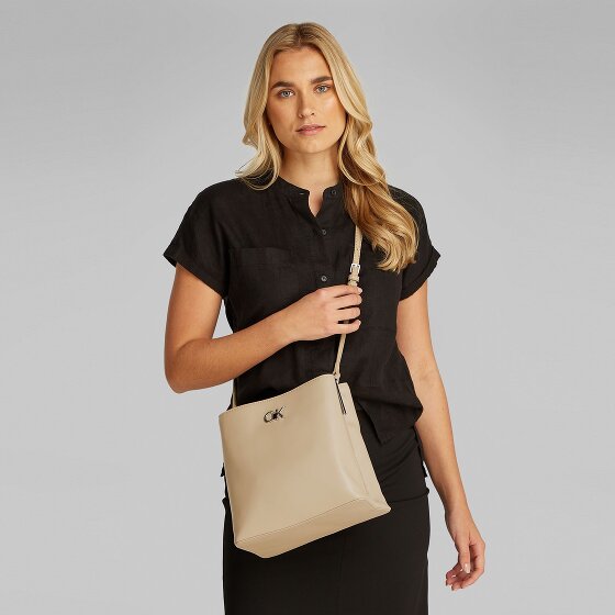 Calvin Klein Re-Lock Torba na ramię 25 cm