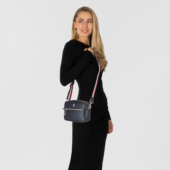 Tommy Hilfiger Iconic Torba na ramię 21 cm