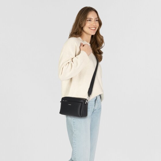 Calvin Klein CK Must Torba na ramię 22 cm