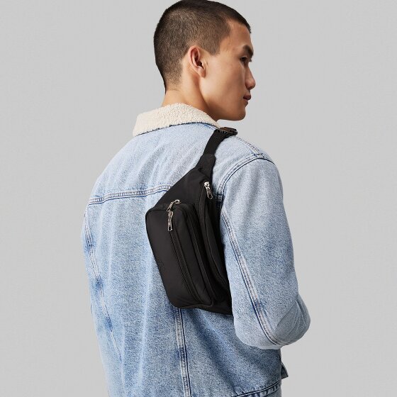 Calvin Klein Jeans Ultralight Saszetka 38 cm