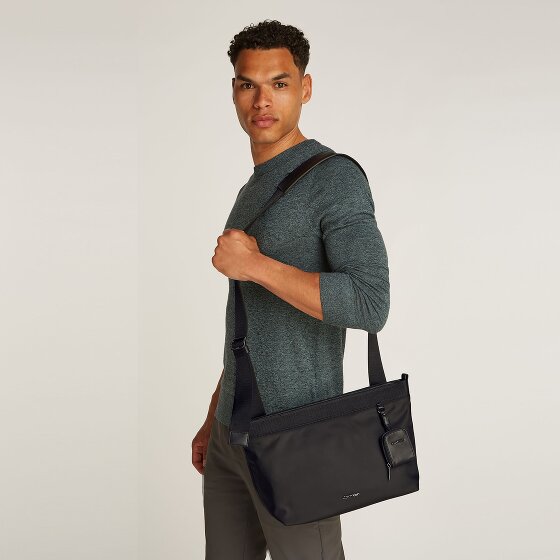 Calvin Klein Est. Nylon Torba na ramię 30.5 cm