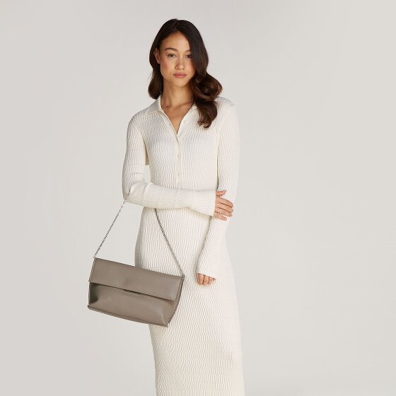 Calvin Klein Torba na ramię 30 cm