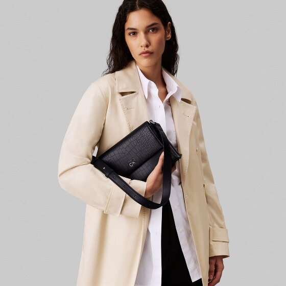 Calvin Klein CK Daily Torba na ramię 28 cm