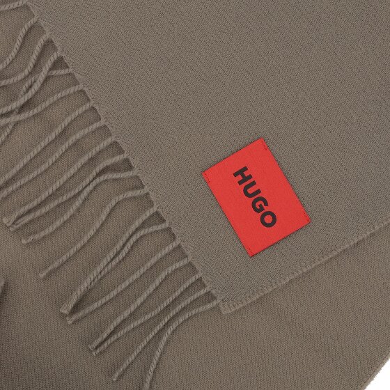 Hugo Juster Szalik 180 cm