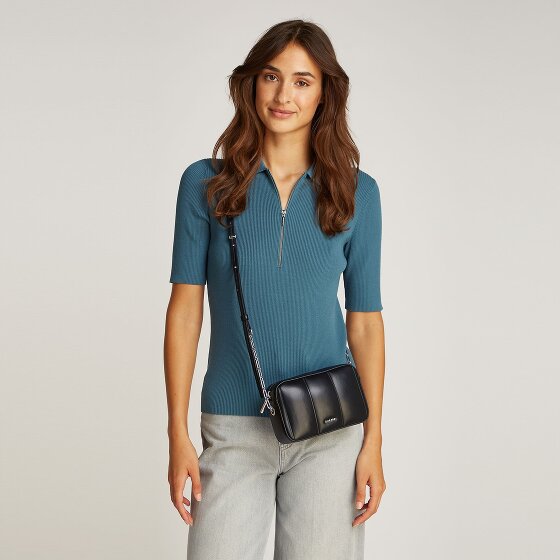 Calvin Klein Line Quilt Torba na ramię 19.5 cm