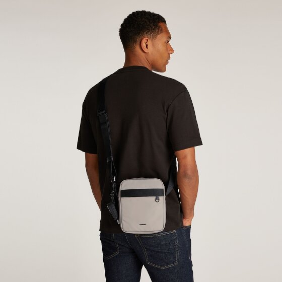 Calvin Klein CK Est. Mini Torba Torba na ramię 17 cm