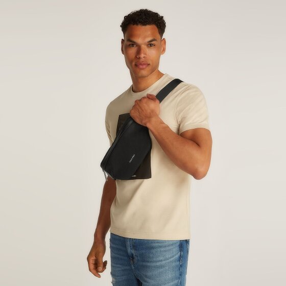 Calvin Klein CK Must Saszetka 28 cm