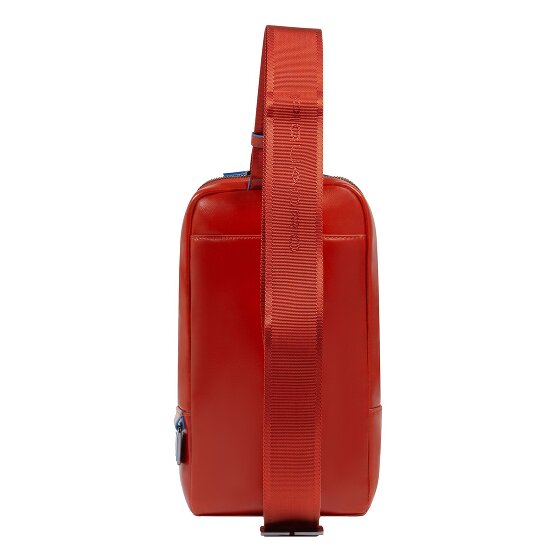 Piquadro Niebieska kwadratowa torba na ramię ze skóry 28 cm