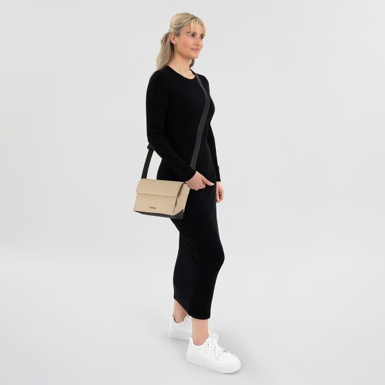Calvin Klein CK Origami Torba na ramię 24 cm