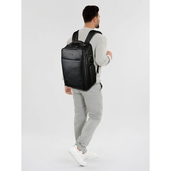 Piquadro Skórzany plecak podróżny Modus RFID z przegrodą na laptopa 44 cm