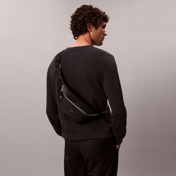 Calvin Klein Raised Saszetka 46 cm