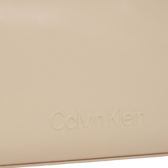 Calvin Klein Embossed Torba na ramię 31 cm