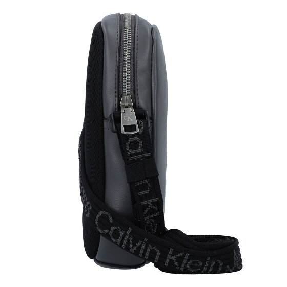 Calvin Klein Jeans Ultralight Torba na ramię 18 cm