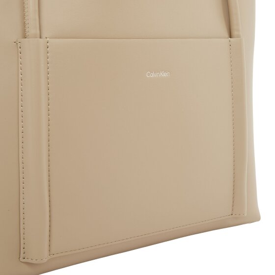 Calvin Klein CK Essential Torba na ramię 20 cm