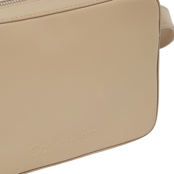 Calvin Klein Embossed Torba na ramię 22.5 cm
