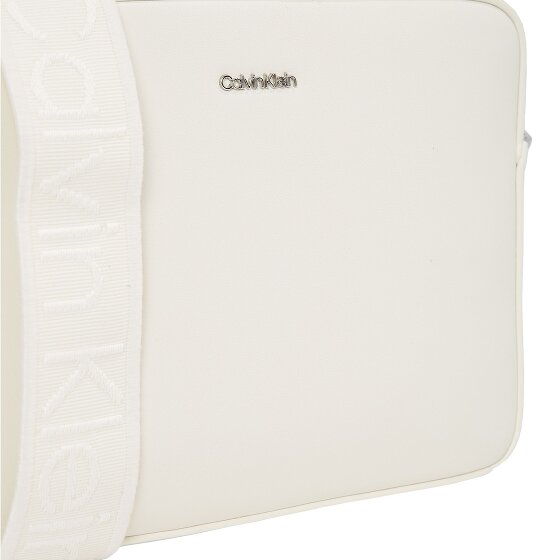 Calvin Klein CK Mixmedia Torba na ramię 22 cm