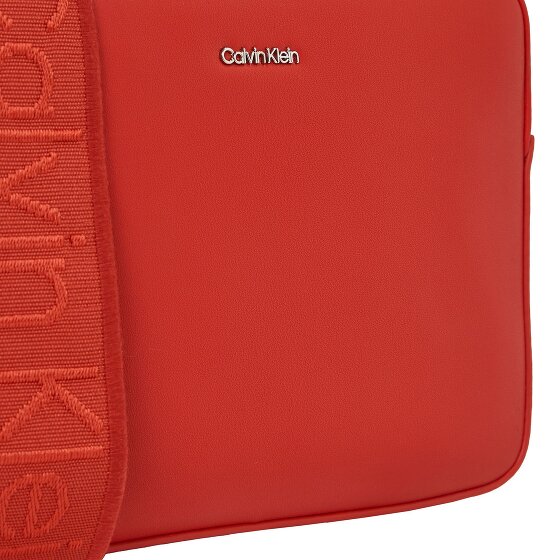 Calvin Klein CK Mixmedia Torba na ramię 22 cm