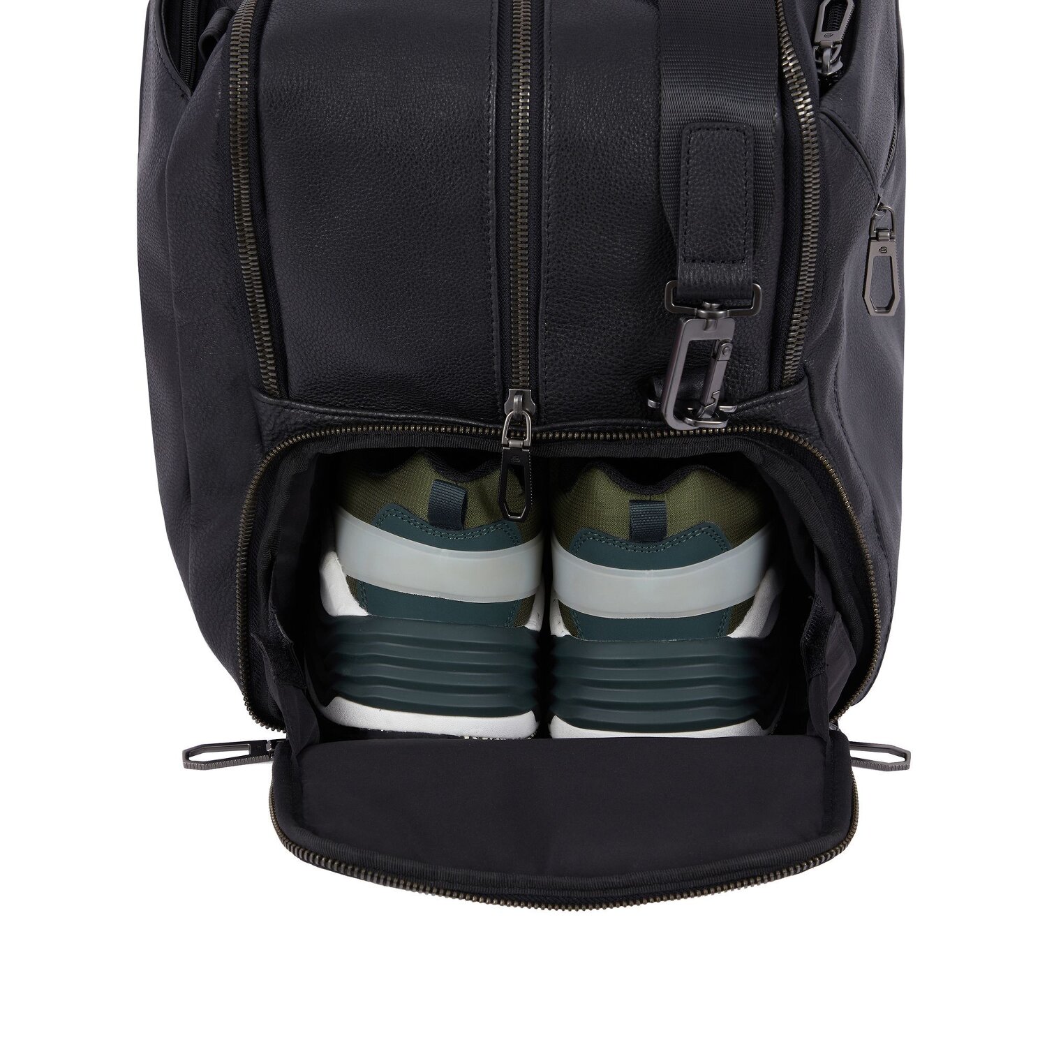 Piquadro weekender deals