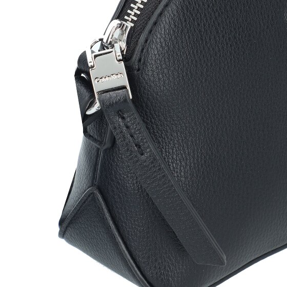 Calvin Klein CK Daily Torba na ramię 19 cm