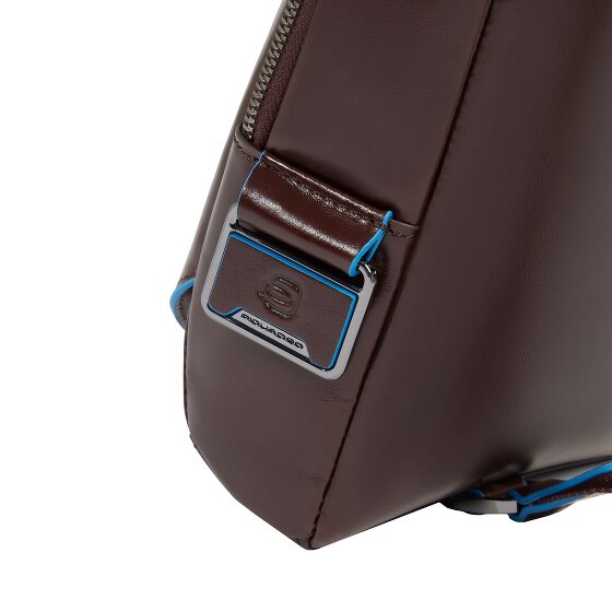 Piquadro Niebieska kwadratowa torba na ramię ze skóry 28 cm