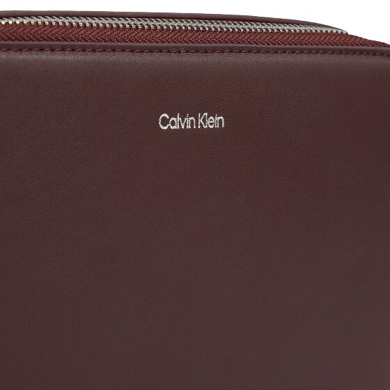 Calvin Klein CK Sleek Torba na ramię 23 cm