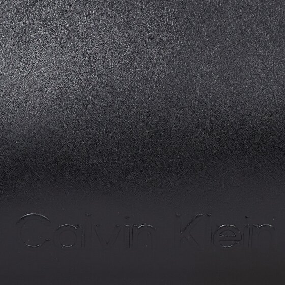 Calvin Klein Embossed Torba na ramię 31 cm