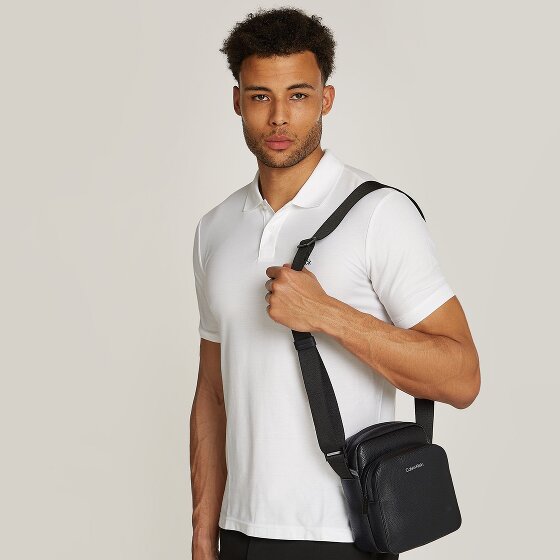 Calvin Klein Ck Must Torba na ramię 16 cm