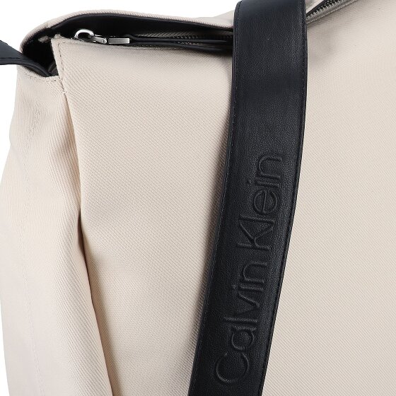 Calvin Klein Gracie Torba na ramię 33 cm
