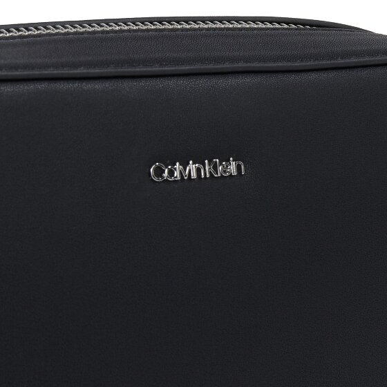 Calvin Klein CK Mixmedia Torba na ramię 22 cm