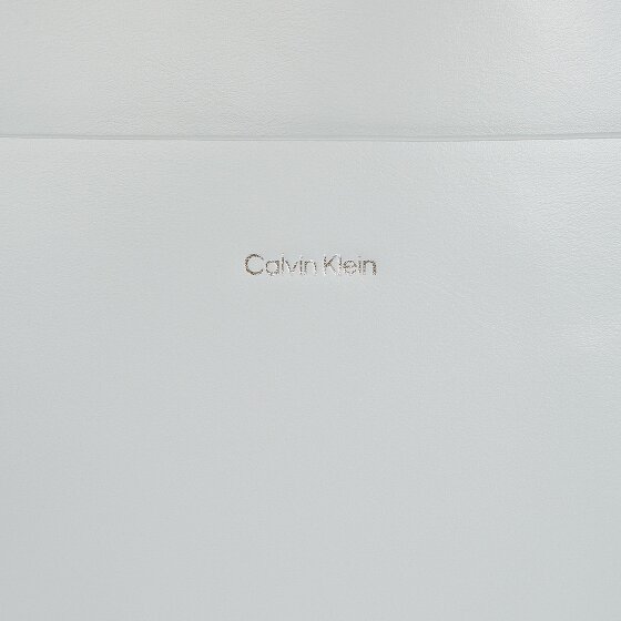 Calvin Klein CK Essential Torba na ramię 20 cm