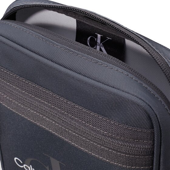 Calvin Klein Jeans Sport Essentials Torba na ramię 21 cm