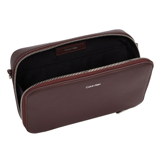 Calvin Klein CK Sleek Torba na ramię 23 cm