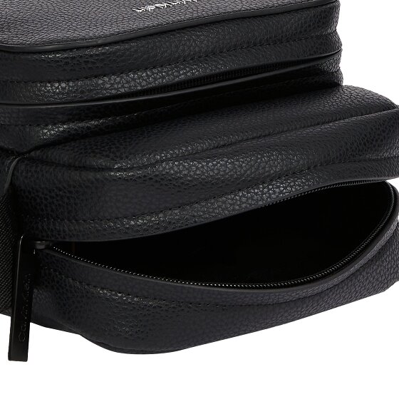 Calvin Klein Ck Must Torba na ramię 16 cm