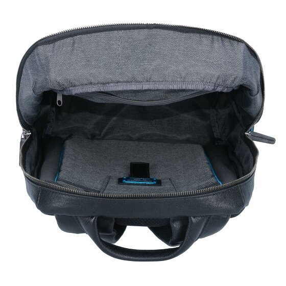 Piquadro Czarny kwadratowy plecak skórzany z przegrodą na laptopa 39 cm