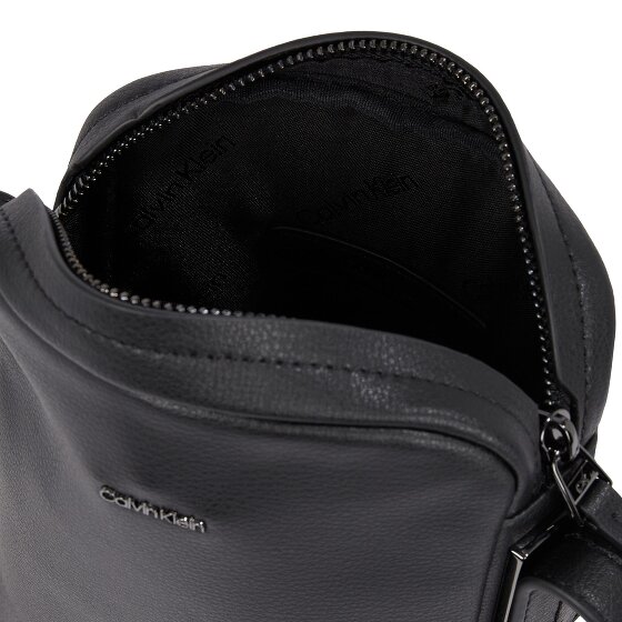 Calvin Klein Modern Business Torba na ramię 22.5 cm