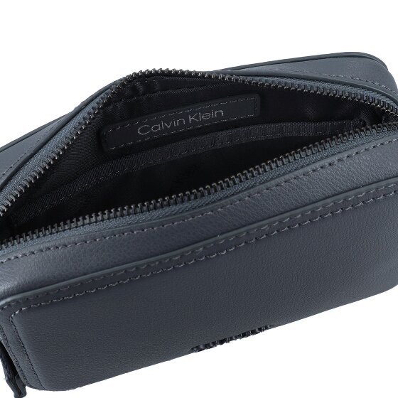 Calvin Klein Minimal Focus Mini Torba Torba na ramię 17.5 cm