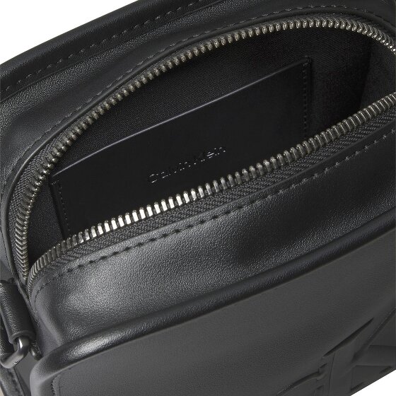 Calvin Klein Sculpted Torba na ramię 17 cm