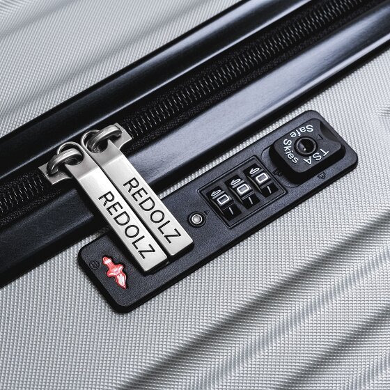 Redolz Essentials 07 3-SET 4 kółka Zestaw walizek 3-części