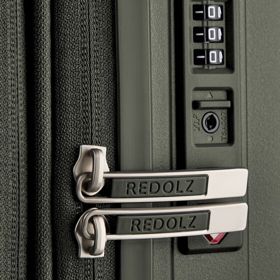 Redolz Essentials 01 4 kółka Walizka M 66 cm z funkcją poszerzenia