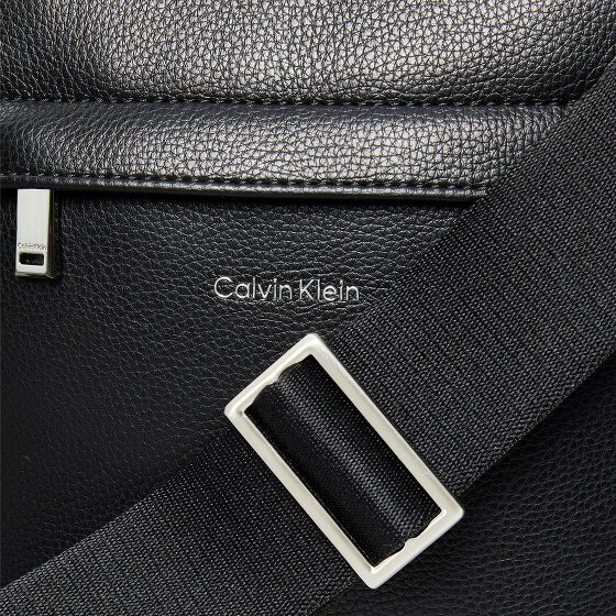 Calvin Klein Raised Torba na ramię 19 cm