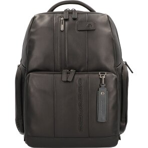 Piquadro Skórzany plecak miejski RFID z przegrodą na laptopa 44 cm Piquadro Skórzany plecak miejski RFID z przegrodą na laptopa 44 cm